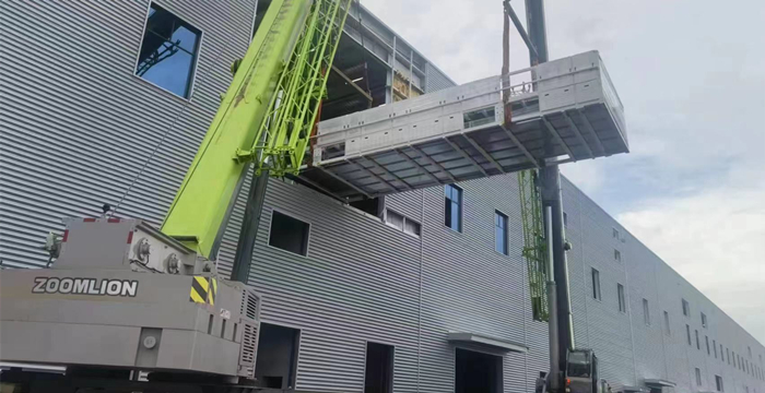 大型精密设备吊装搬运